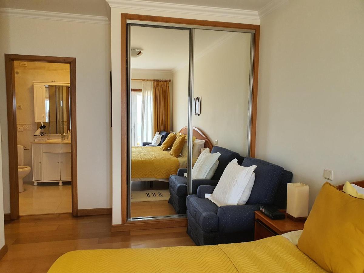 Nazare Apartamento Em Frente Ao Mar Exterior photo
