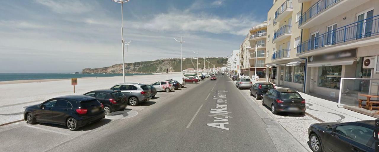 Nazare Apartamento Em Frente Ao Mar Exterior photo